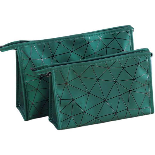 Új WC modell geometriai formákkal