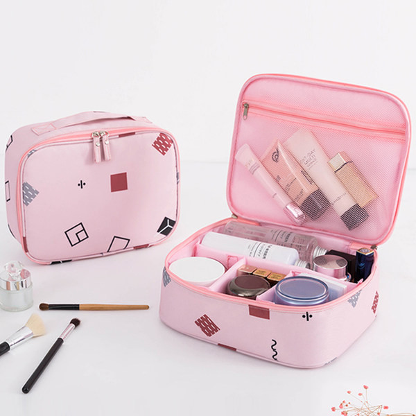 Текстилен несесер за гримове с голям капацитет