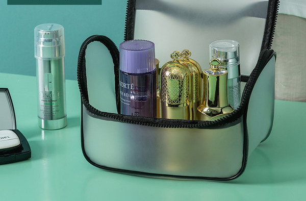 Carcasă cosmetică transparentă - diverse modele