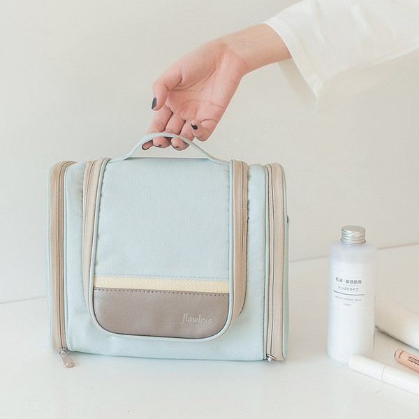 Φορητή πτυσσόμενη θήκη μακιγιάζ και καλλυντικών κατάλληλη για ταξίδια