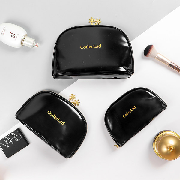 Čipkasti kozmetički kovčeg