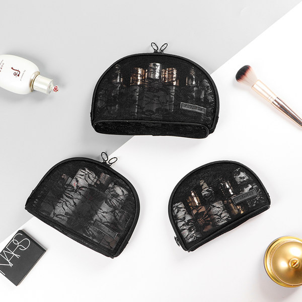 Čipkasti kozmetički kovčeg