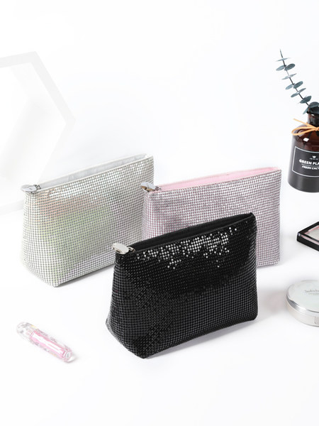 Tekstilni pribor za šminkanje s efektom sjaja