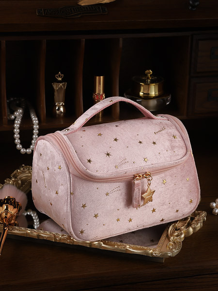 Kozmetička torbica za pribor