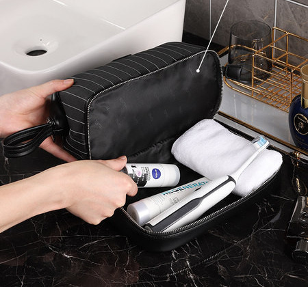 Textil mosdótáska piperecikkek tárolására