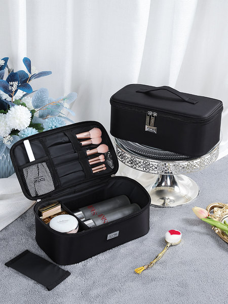 Kozmetička torba za odlaganje šminke i toaletnih potrepština