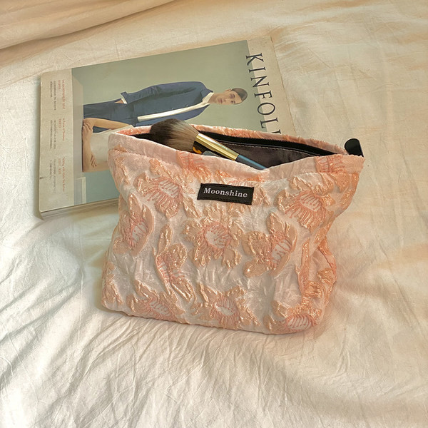 Kozmetički set za šminkanje - tri boje