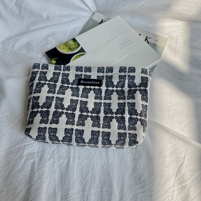 Textil piperetáska smink és piperecikkek tárolására