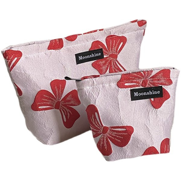 Υφασμάτινο νεσεσέρ σε δύο μεγέθη