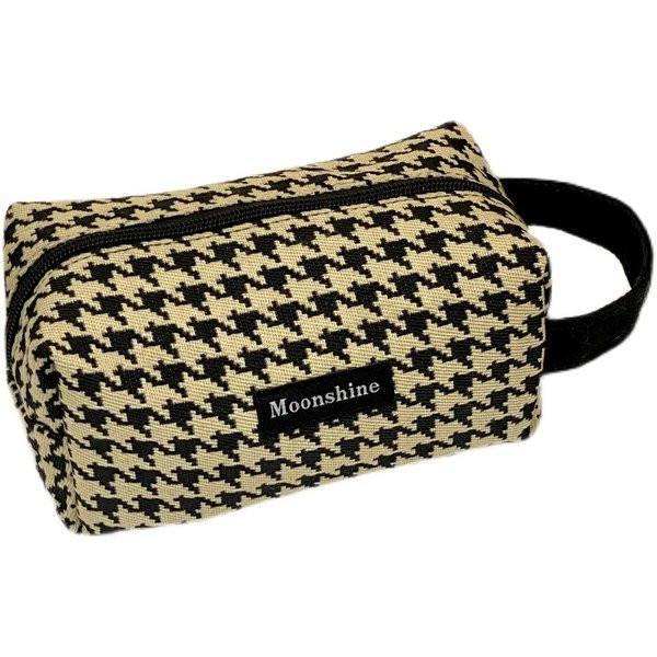 Τετράγωνο σετ καλλυντικών για μακιγιάζ