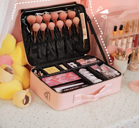 Prijenosna kozmetička torbica za pohranu šminke i kistova