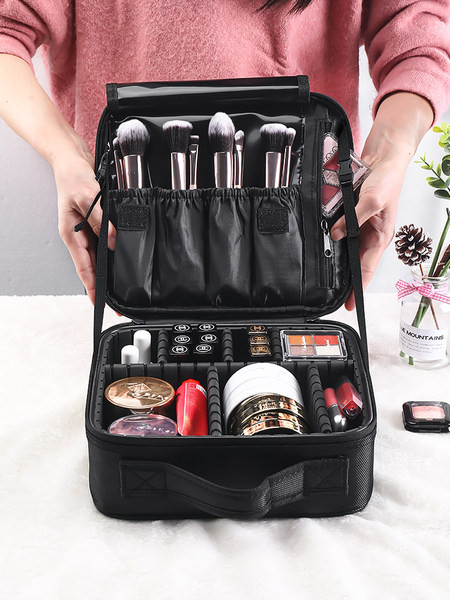 Преносима козметична чанта за гримове и четки