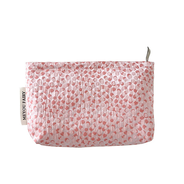 Tekstilni pribor za šminkanje u više boja