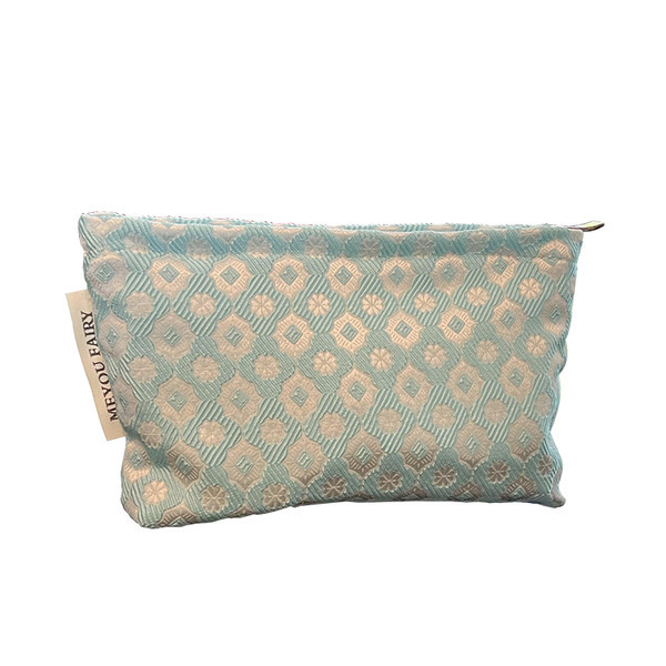 Kozmetički set - više boja