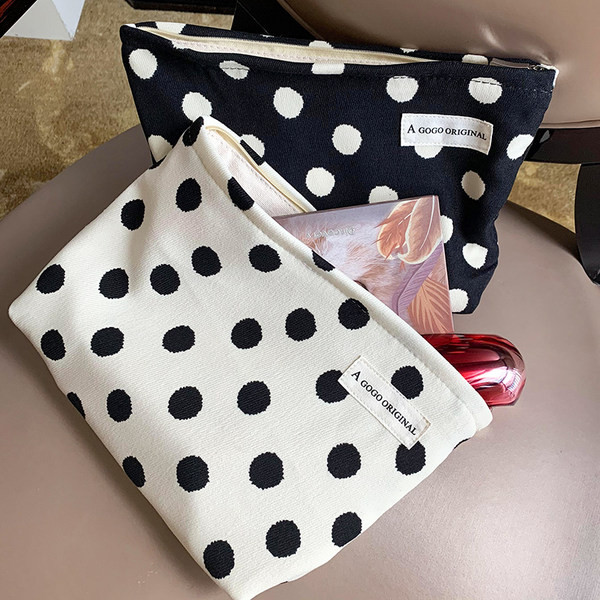 Μεγάλο υφασμάτινο σετ μακιγιάζ