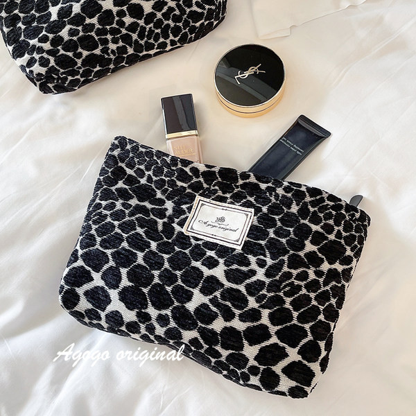 Kozmetički kovčeg s uzorkom leoparda za odlaganje šminke