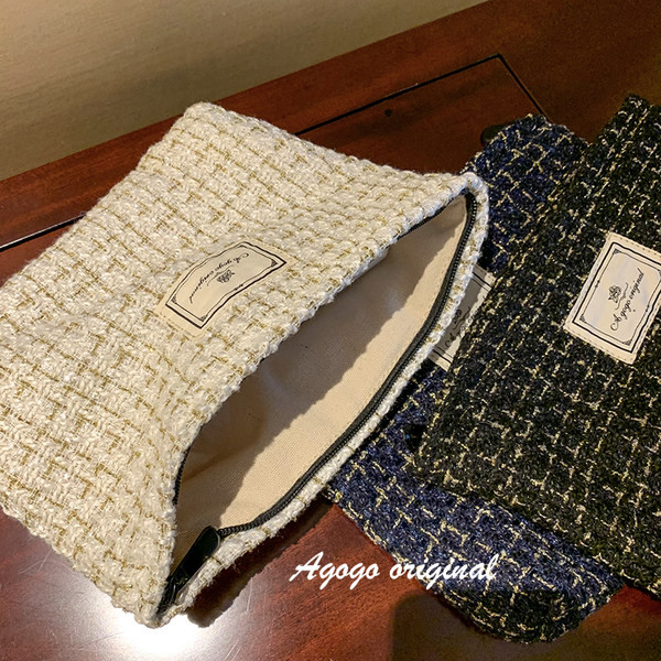 Kosmētikas komplekts vairākās krāsās