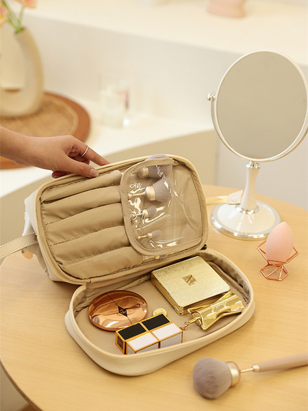 Kožna kozmetička torbica za odlaganje šminke