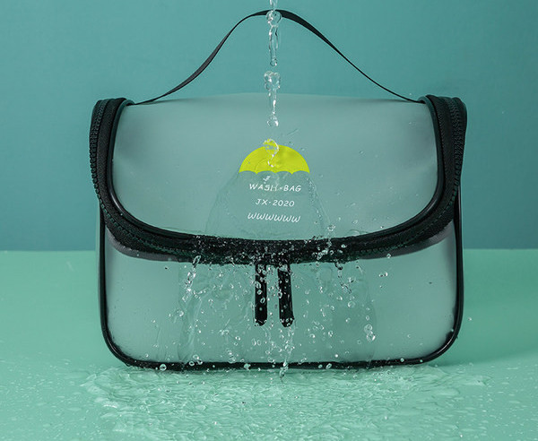 Kozmetički neseser - više modela