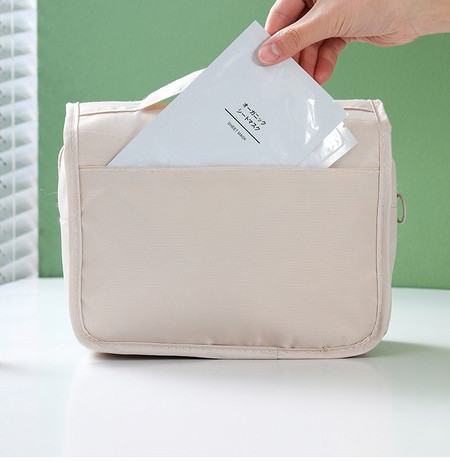 Carcasă portabilă pliabilă pentru accesorii cosmetice