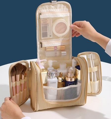 Τσάντα καλλυντικών με πολλές θήκες για μακιγιάζ