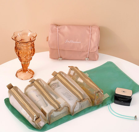 Πτυσσόμενο νεσεσέρ με πολλές θήκες για μακιγιάζ