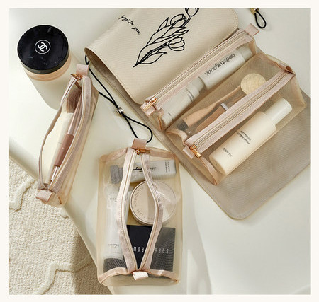 Sklopiva torbica za šminku - nekoliko pretinaca