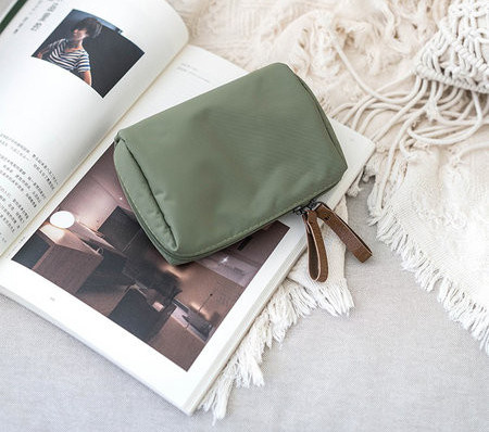 Σετ μακιγιάζ - πολλά χρώματα