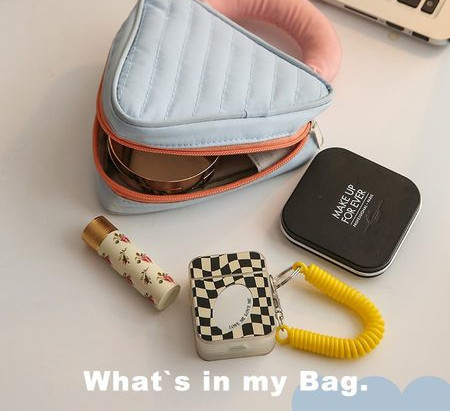 Mala kozmetička torbica za šminku