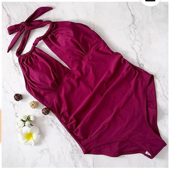 Vientisas moteriškas maudymosi kostiumėlis su siaura iškirpte