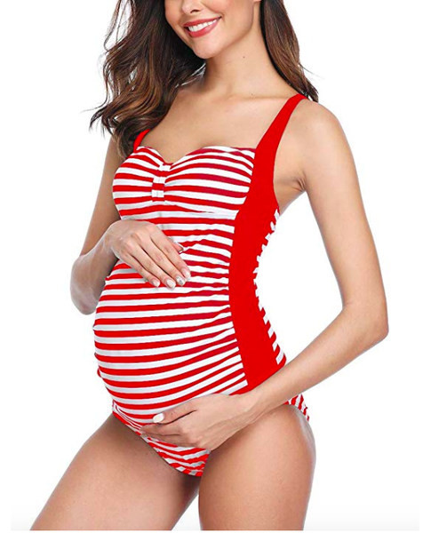 Női csíkos egyrészes fürdőruha pánttal