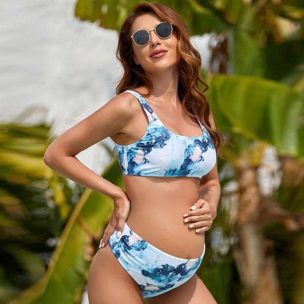 Бански в две части за бременни в преливащи се цветове