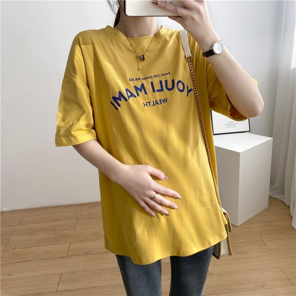 Ежедневна дамска тениска с обло деколте и къс ръкав