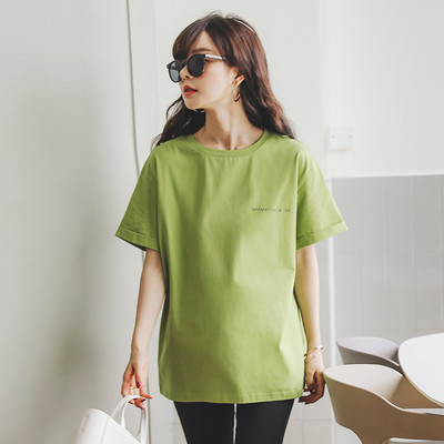 Широк модел тениска за бременни  с апликация и надпис