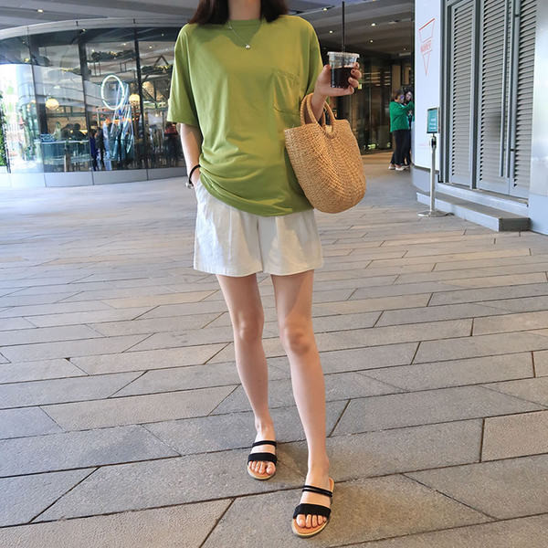 Едноцветна дамска тениска с джоб за бременни