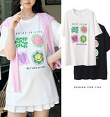 Įprasti nėščiųjų marškinėliai su spalvingu raštu