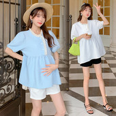 Модерна дамска блуза за бременни с дантела