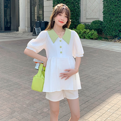 Дамска блуза с шпиц деколте -разкроен модел