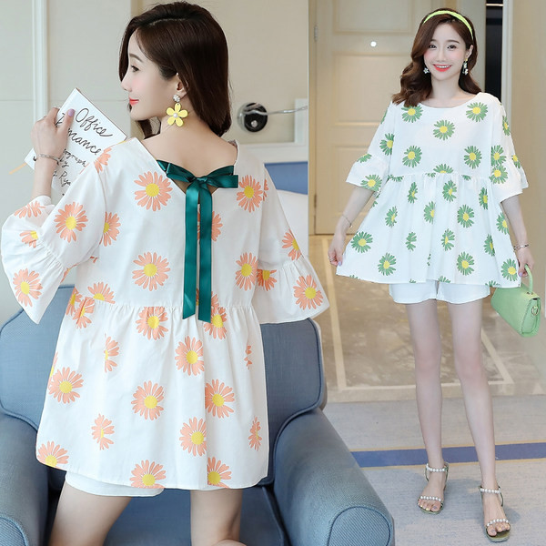 Дамска разкроена туника с флорален десен за бременни