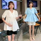 Свободна риза за бременни с шпиц деколте и къс ръкав