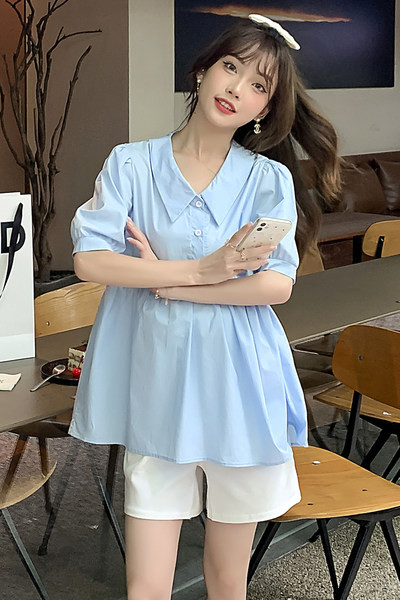 Свободна риза за бременни с шпиц деколте и къс ръкав