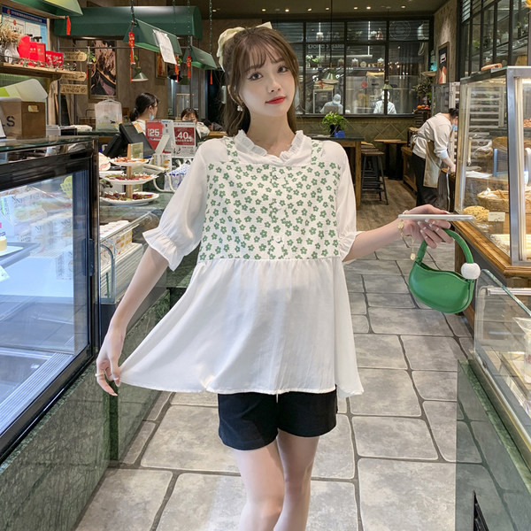 Модерна блуза за бременни с лотос ръкав