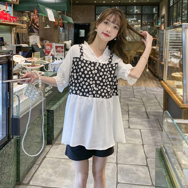 Модерна блуза за бременни с лотос ръкав