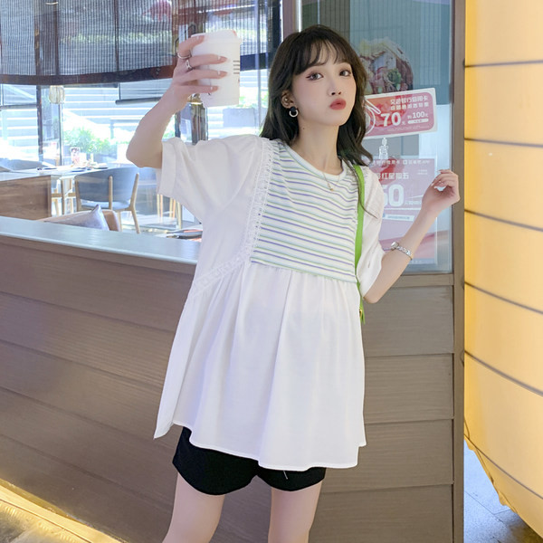 Раирана блуза с къс ръкав за бременни 