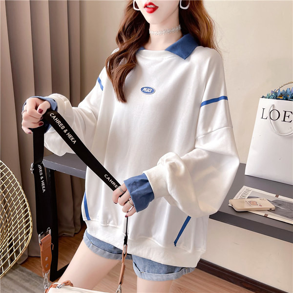 Широк спортен суичър за бременни