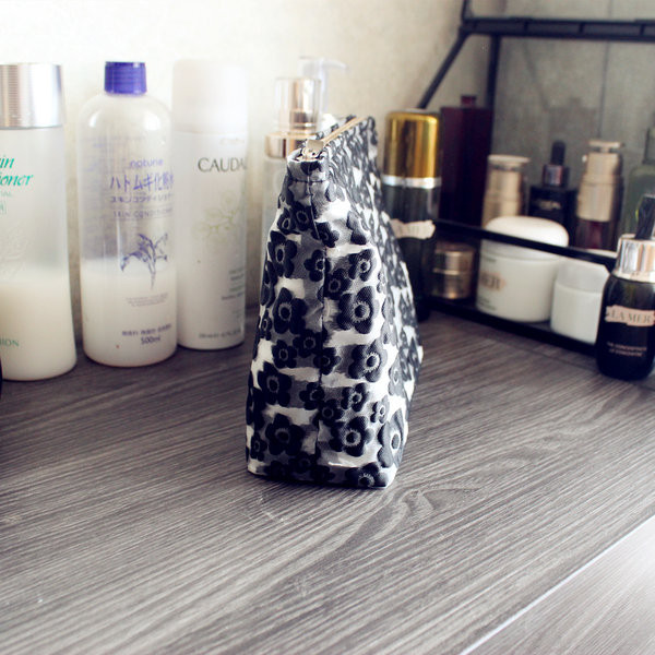 Козметичен несесер за гримове -няколко цвята