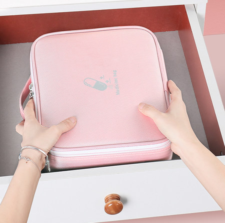 Козметична чанта с дръжка за принадлежности