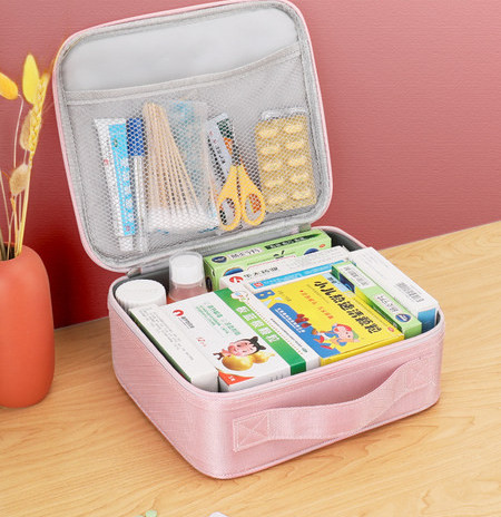 Козметична чанта с дръжка за принадлежности