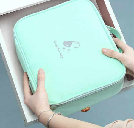 Козметична чанта за принадлежности