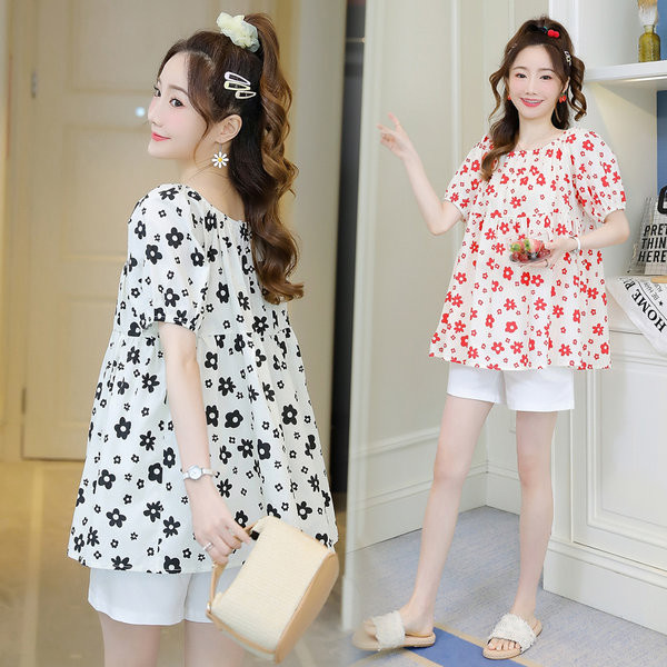 Дамска разкроена блуза с флорален десен за бременни